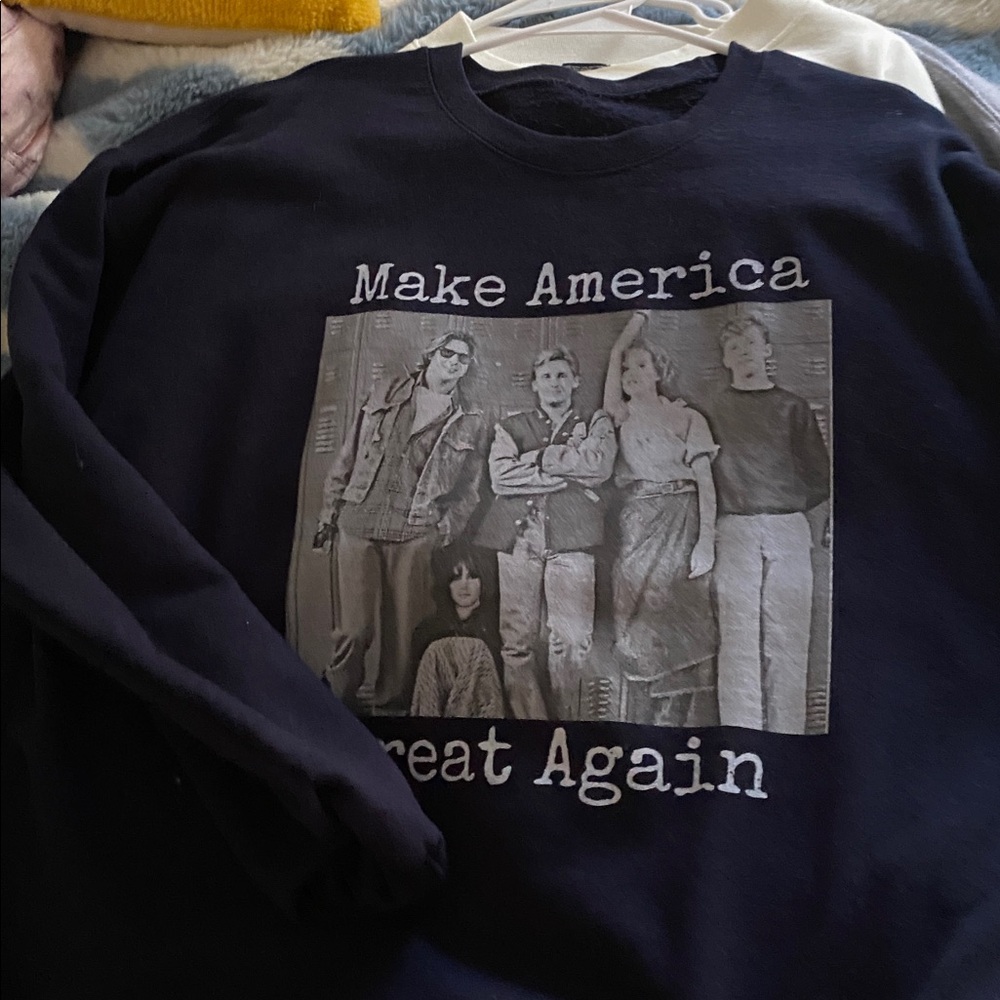 Navy Graphic Sweatshirt